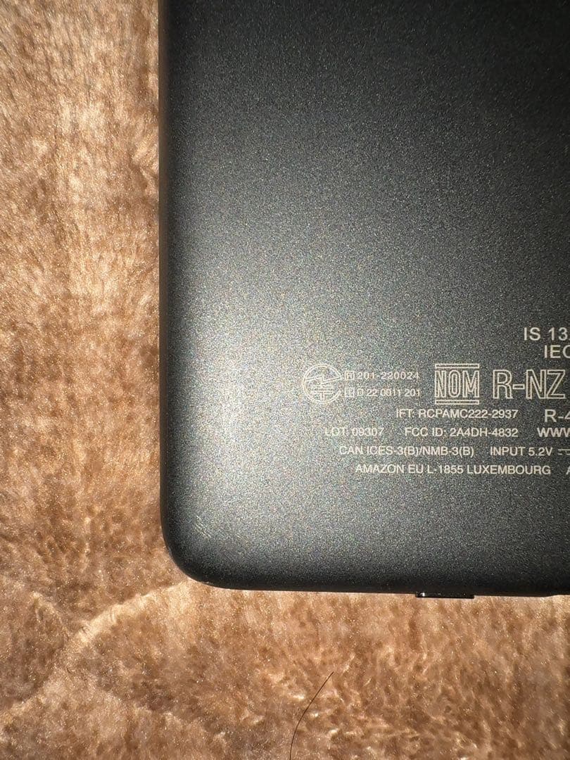 Kindle無印 11世代 広告あり 16GB 6インチ キッズモデル