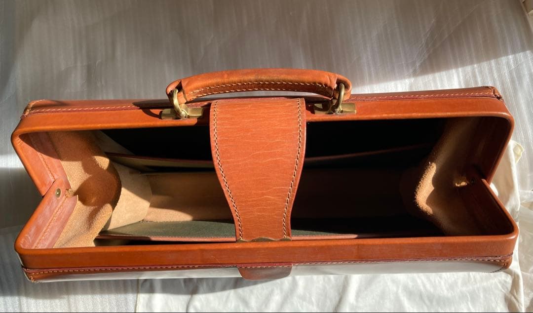 スウェイン・エドニ－・ブリッグ ダレス・バッグ ブライドルレザー