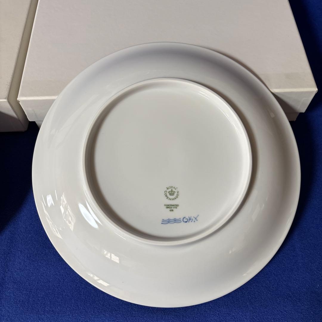 ロイヤルコペンハーゲン　ブルーパルメッテ　プレート