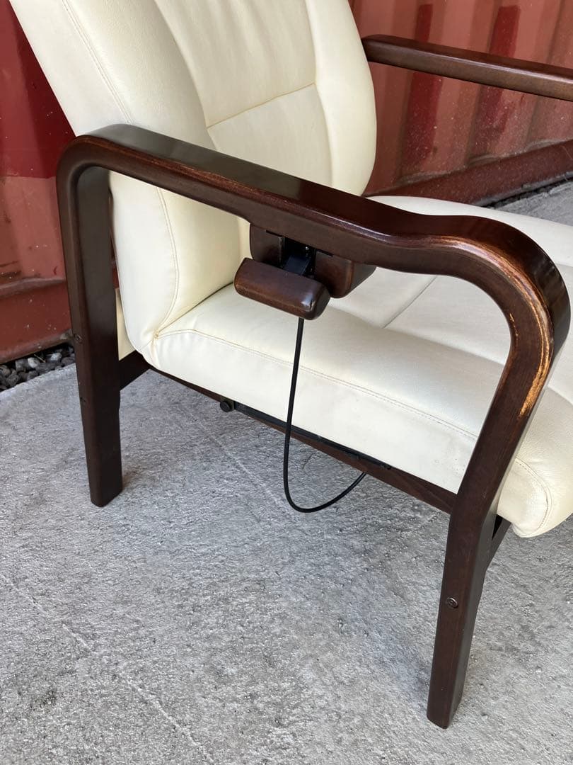 FUJI FURNITURE リクライニングチェアー
