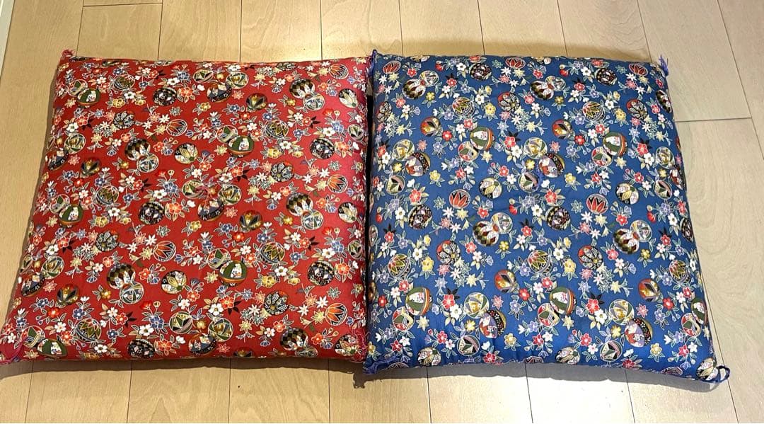 【美品】夫婦座布団　婚礼座布団　和風柄　毱　２枚セット　お正月　旅館　お寺