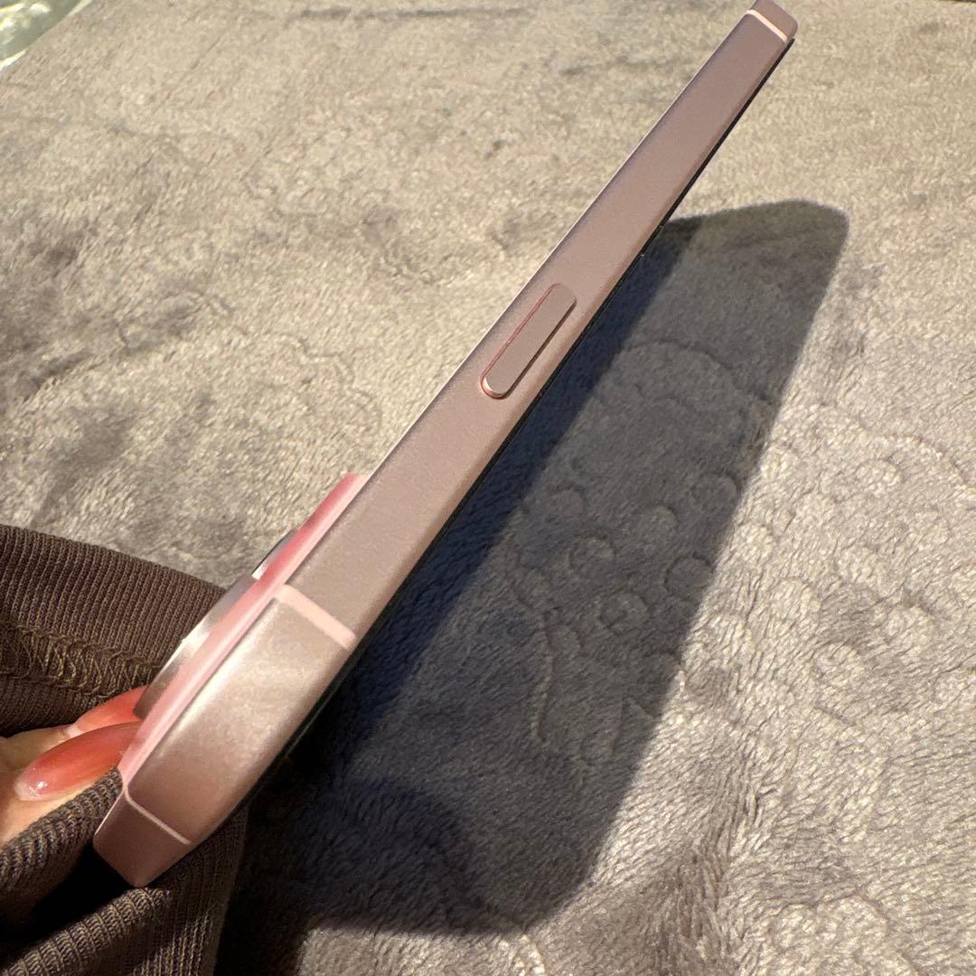 ⭐︎極美品⭐︎iPhone15 128GB ピンク 本体