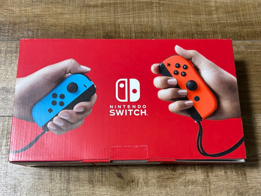 【美品】Nintendo Switch 本体 任天堂（バッテリー強化版)