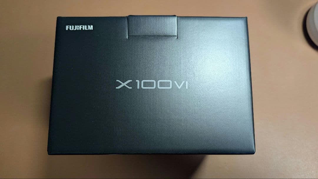 Fujifilm X100VI デジタルカメラ 本体　多言語モデル
