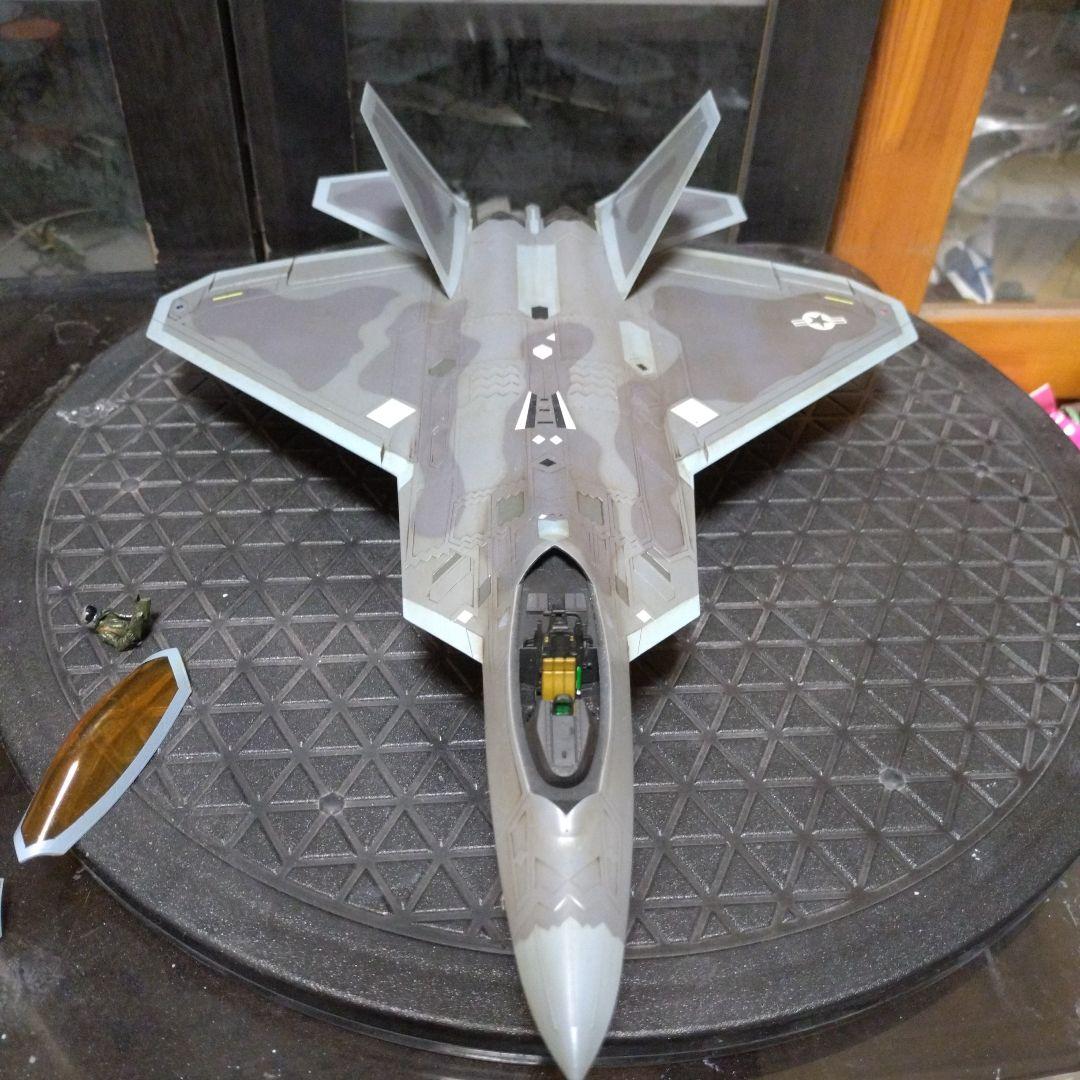 ハセガワ 1/48 F22 ラプター 塗装済み完成品