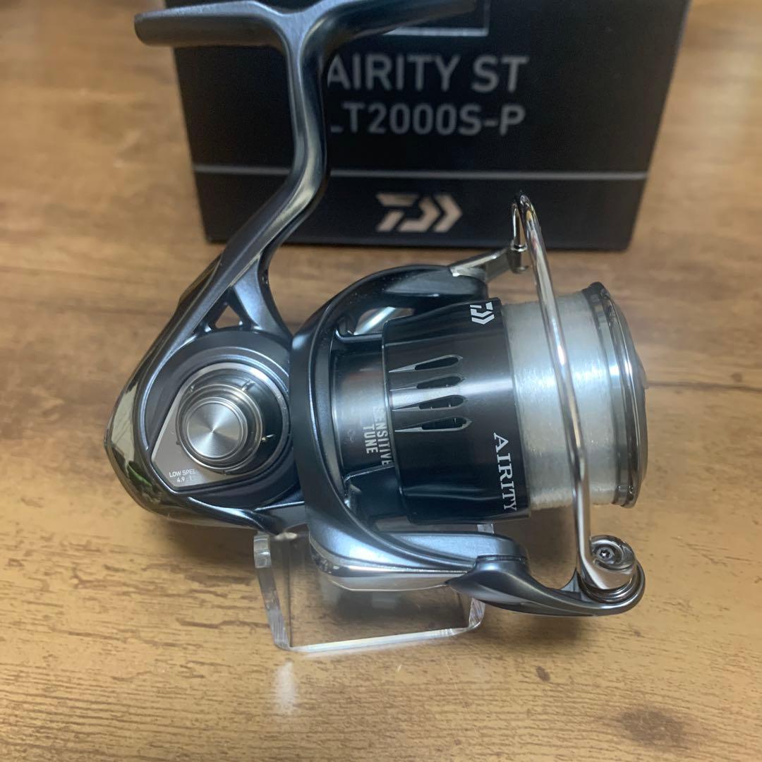 ダイワ　23エアリティ　 ST LT2000S-P 極美品