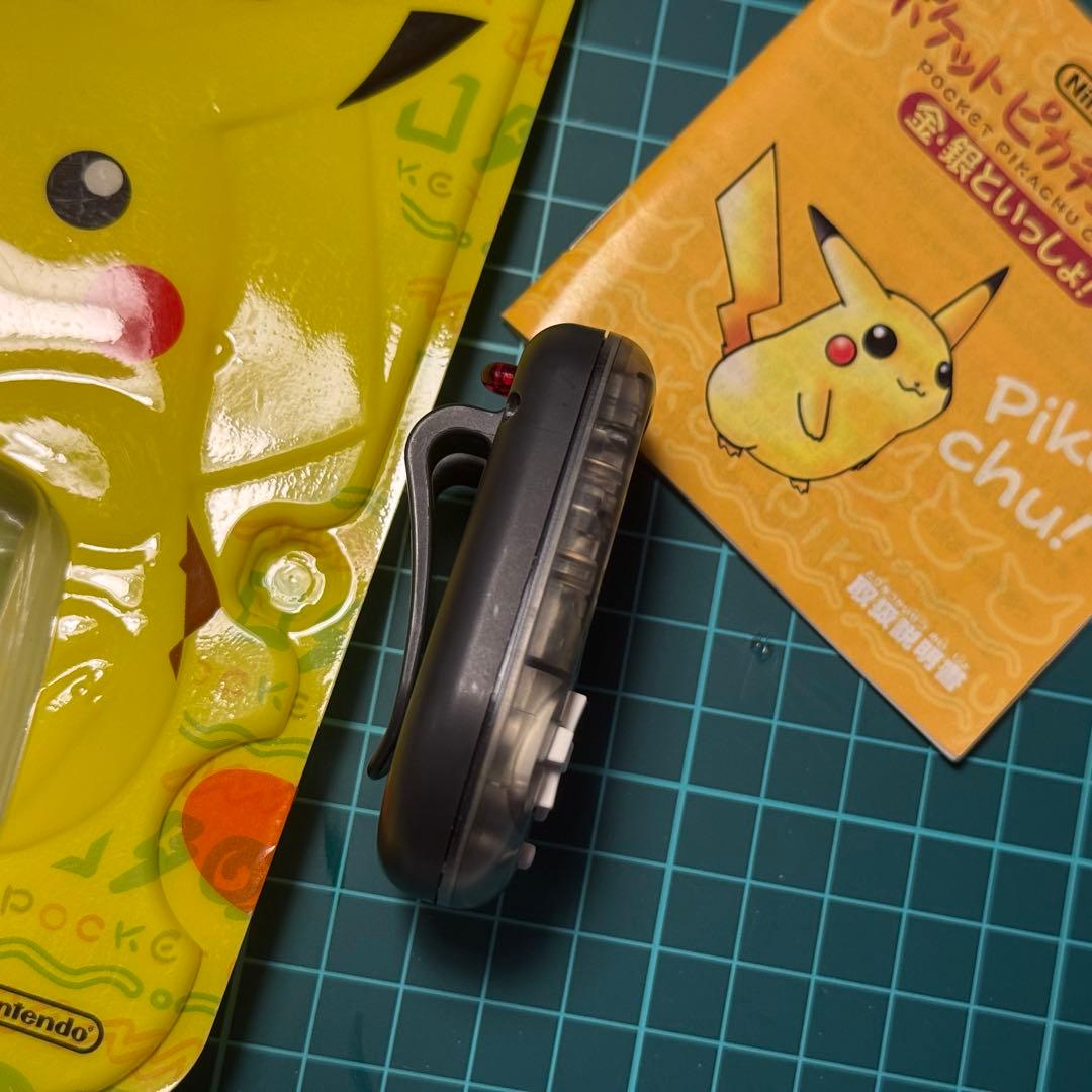 極美品！任天堂ポケットピカチュウ！カラー　金・銀といっしょ！万歩計 動作確認済み