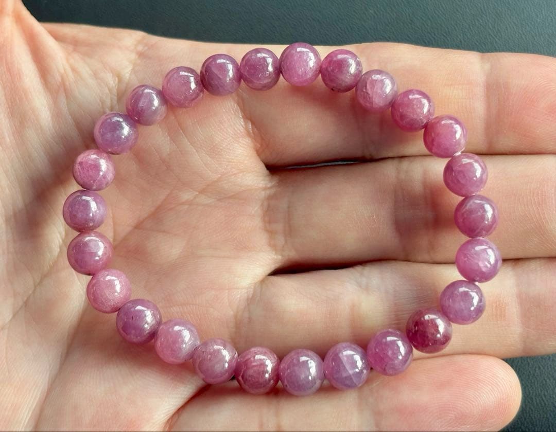 再販困難　最高品質　世界四大宝石　幻のグリーンランド産　マゼンタオールドルビー