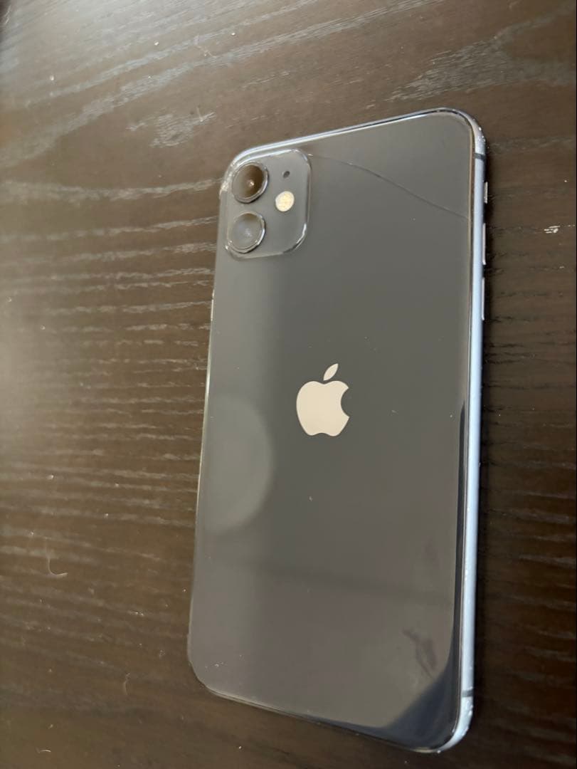 iPhone11 黒 背面割れあり128GB バッテリー94%