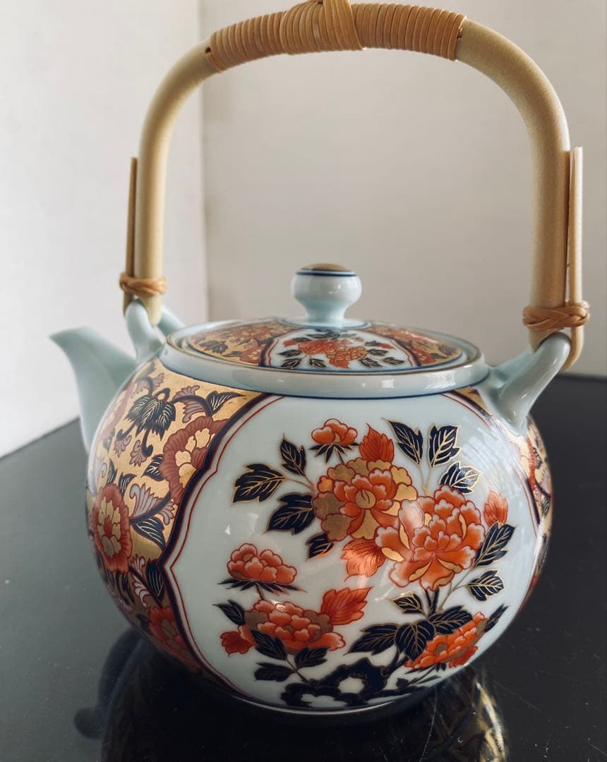 未使用◆有田焼 清兵衛 古伊万里紋様 蓋付茶器揃え 金彩 急須 湯呑み5客セット
