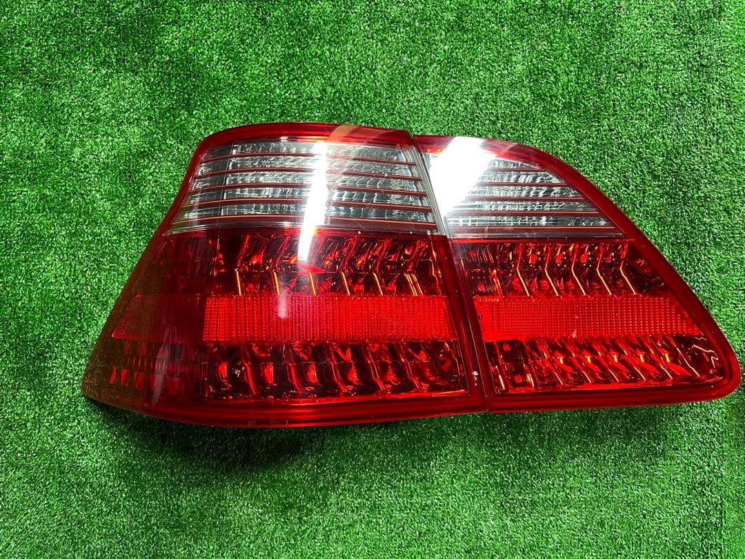 18クラウンロイヤル後期テールランプ