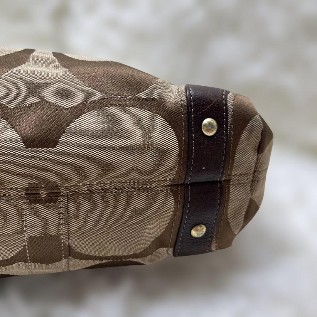 美品 COACH コーチ シグネチャー ターンロック ブラウン10619