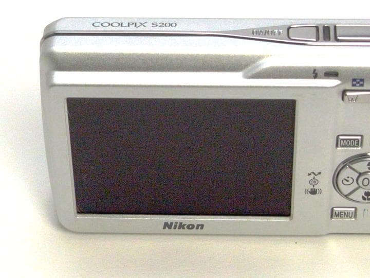 NIKON COOLPIX S200 動作品