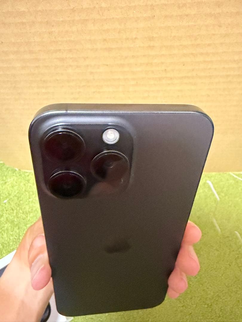 iPhone15Pro MAX 256 値下げ交渉コメントください