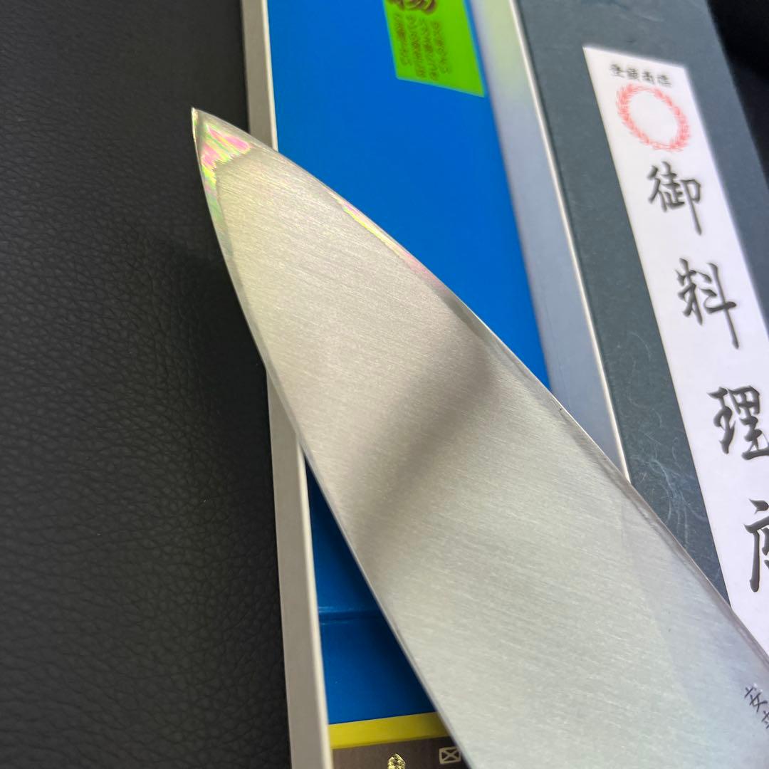 ★新品★堺打刃物白二鋼出刃包丁150mm水牛柄マチ磨き裏押し加工化粧箱入り