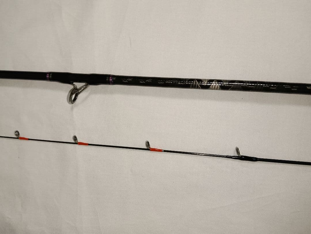 美品　ダイワ(DAIWA) タイラバロッド 紅牙 69HB　★ピンクラメ