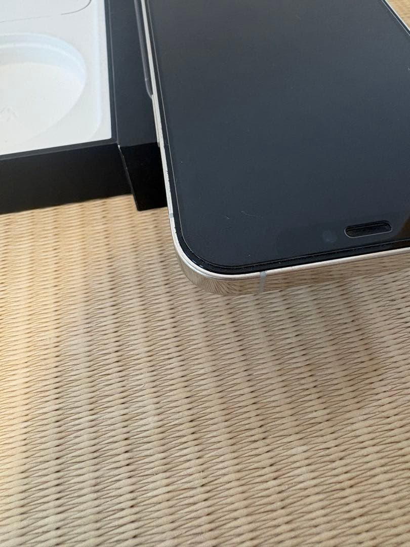 iPhone 12 pro 256GB シルバー