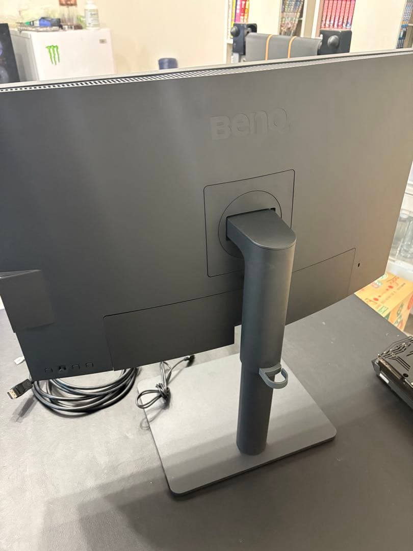 【美品】BenQ 4Kモニター pd2705u スタンド付き