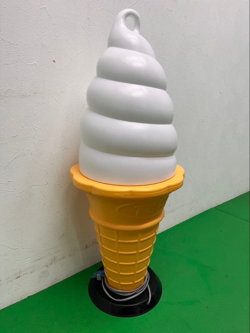 TOMI スジャータシルクアイス　ソフトクリームオブジェ あんどん大　点灯式