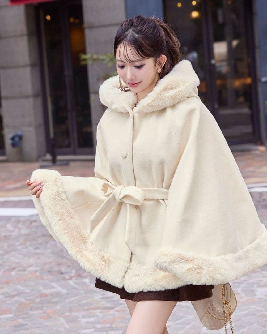 シェリミー フード付き リボン ポンチョコート ホワイト