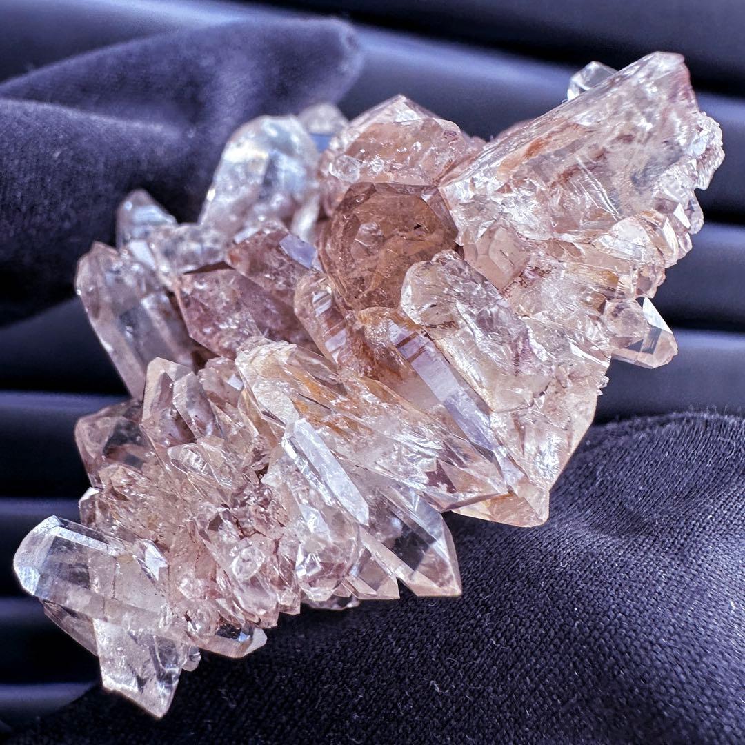 爆レア❗️高透明度❗️キラキラ♡ピンクレムリアンクォーツクラスター水晶A1542