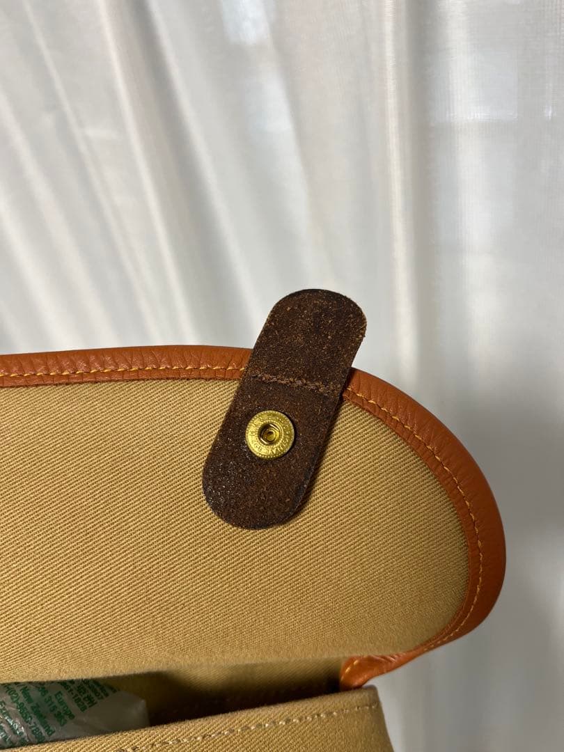 くらら　美品【ブレディ】の\"AVON\"ショルダーバッグ