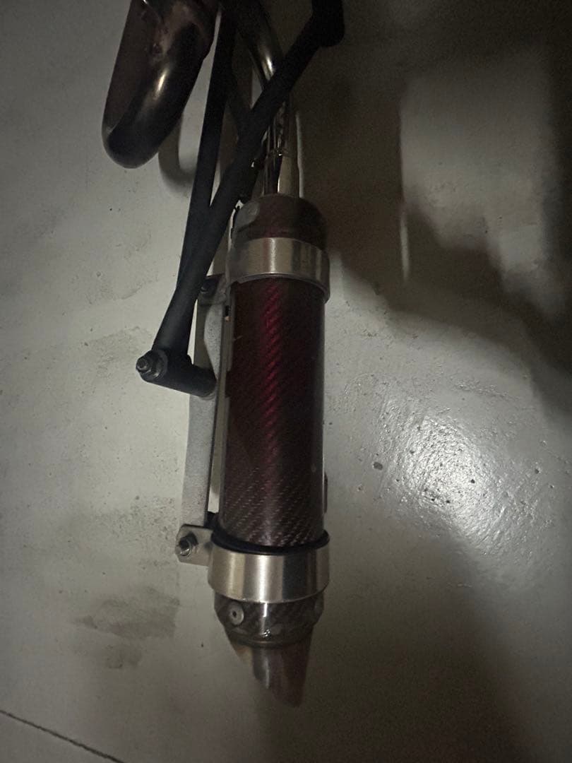 アドレスv125g トルネードベリアルマフラー