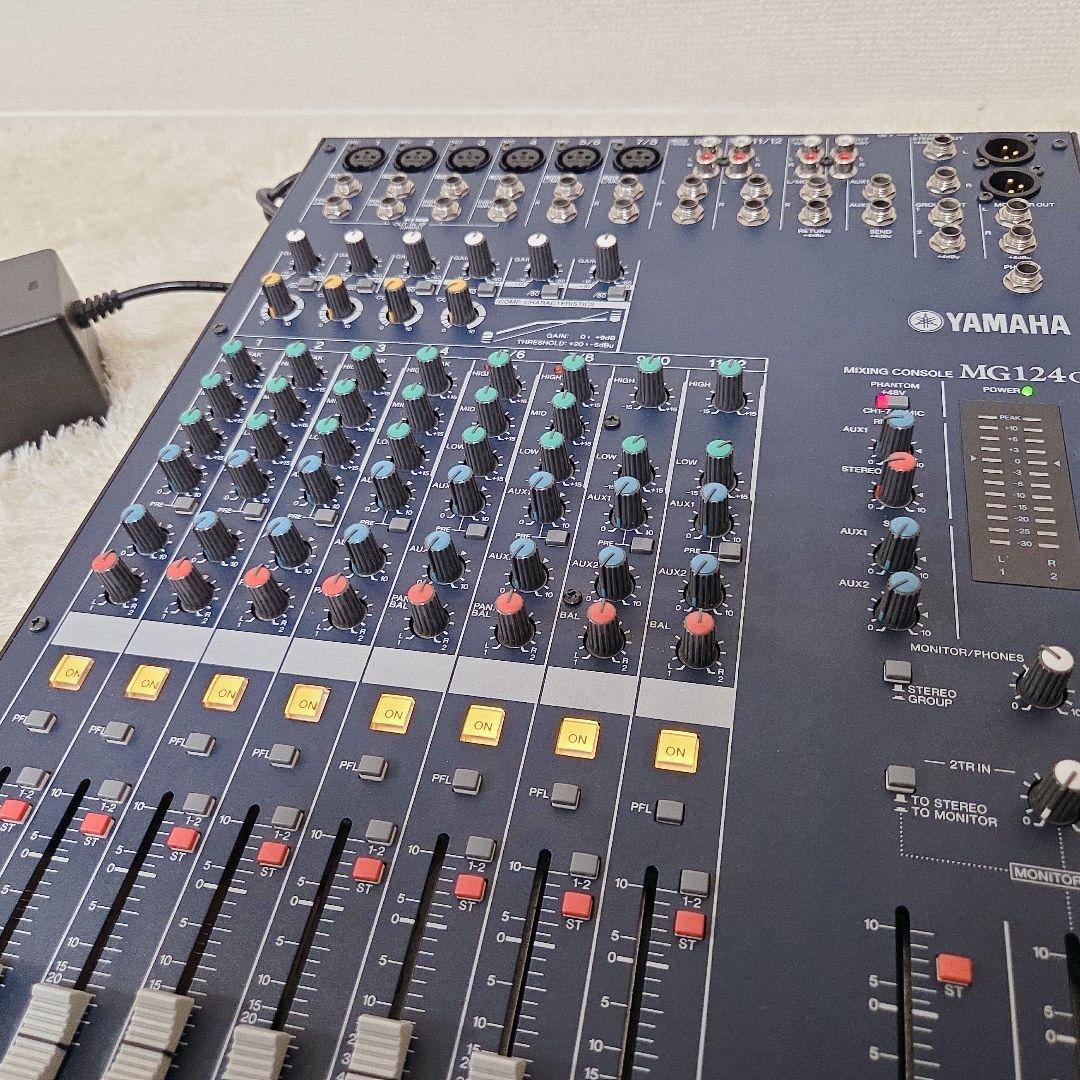美品✨YAMAHA MG124C ヤマハ ミキシングコンソール ミキサー