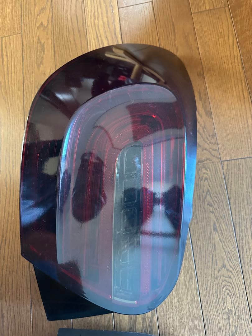 【年末年始特価】W176 Aクラス リアスモークテールランプ