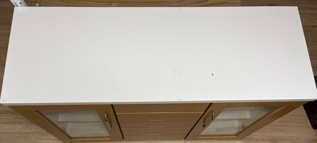 １月4日まで売り切り価格 ナチュラル食器棚 ガラス扉付き