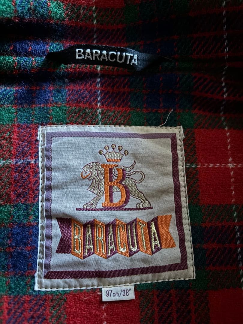 z*u様 BARACUTA バラクータ　重厚メルトン　ダッフルコート　グリーン
