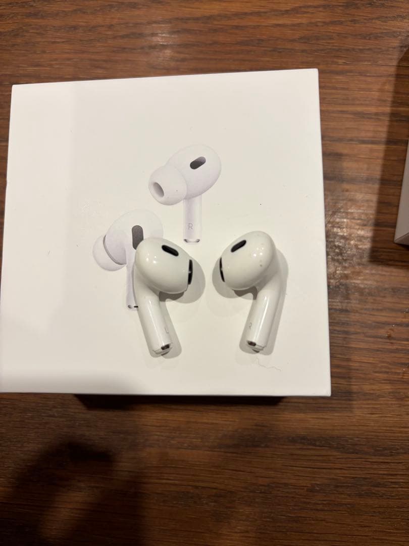 AirPods Pro 本体 ホワイト イヤーチップ付き
