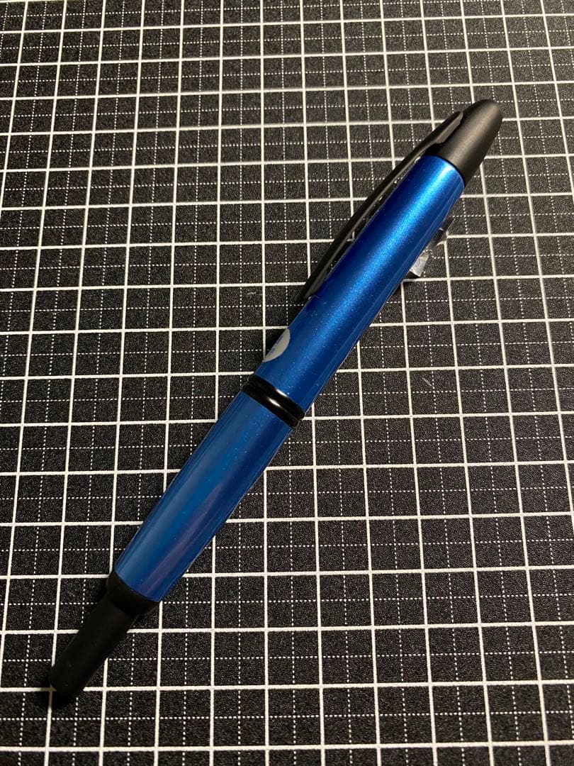 PILOT CAPLESS lic-Blue 万年筆　字幅M