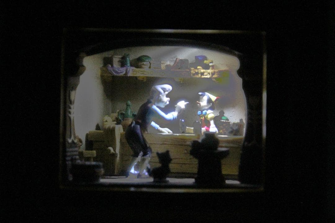 ピノキオ Pinocchio ギャラリーオブライト