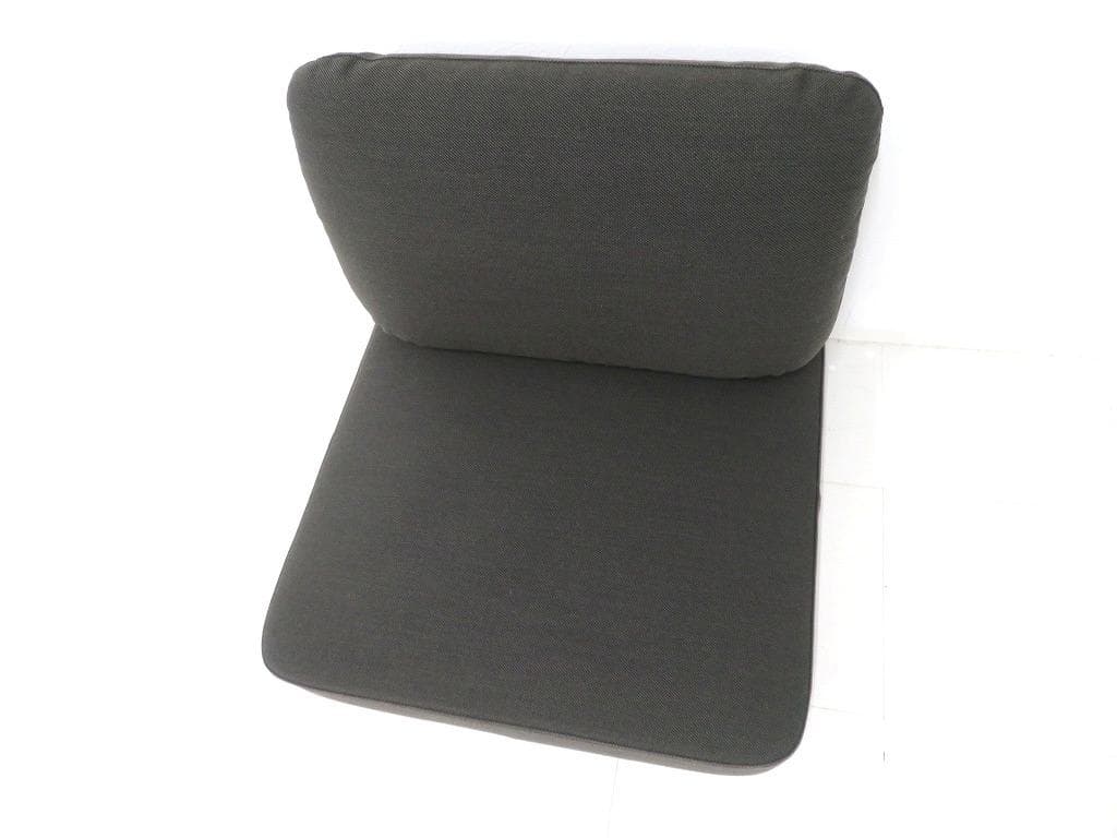 新品　カリモクニュースタンダード　キャストール　ソファ　クッション　クヴァドラ