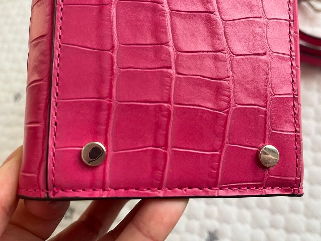 【値下げしました】kate spade クロコダイル風ショルダーバッグピンク