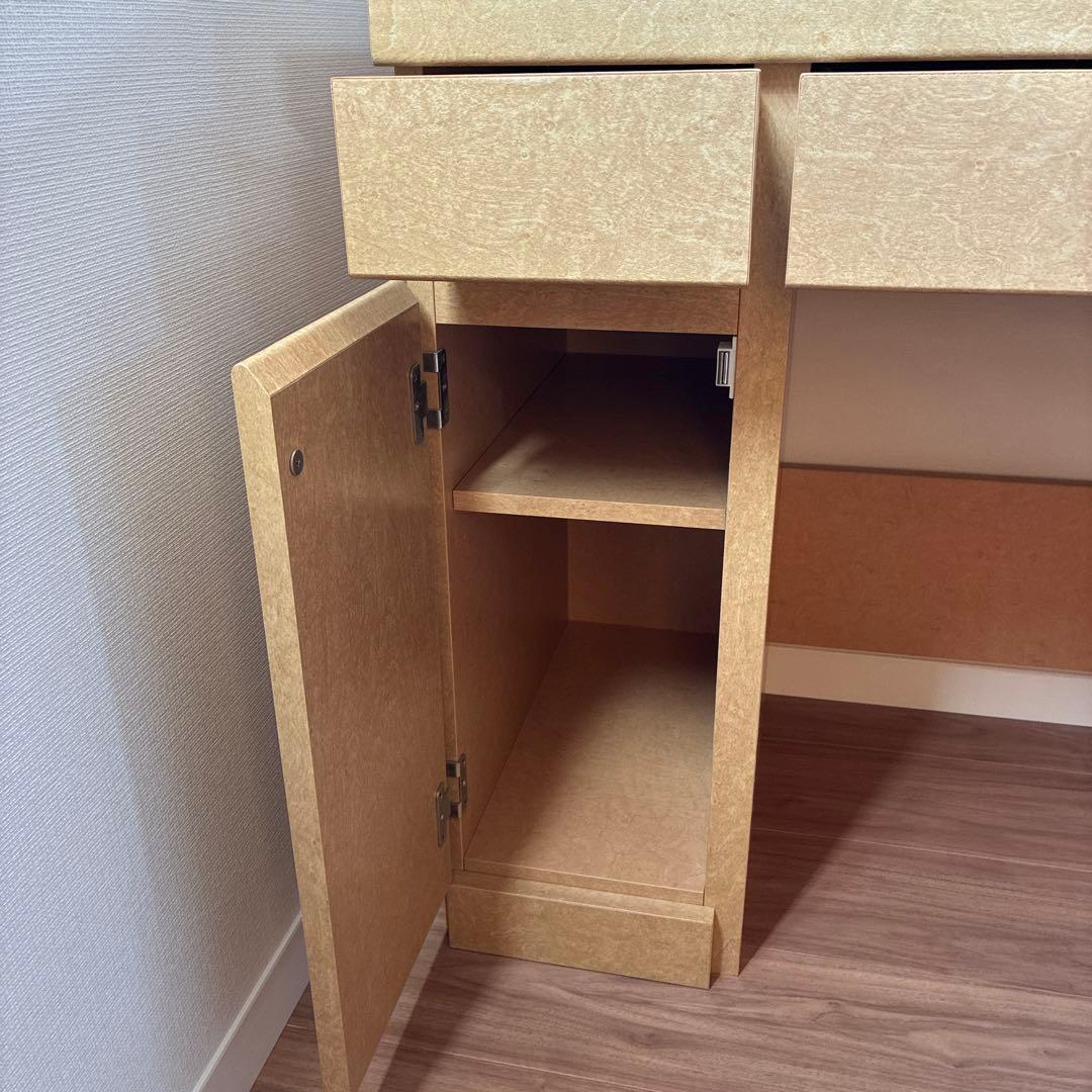 ドレッサー　鏡台　化粧台　三面鏡　コンセント付き　鏡