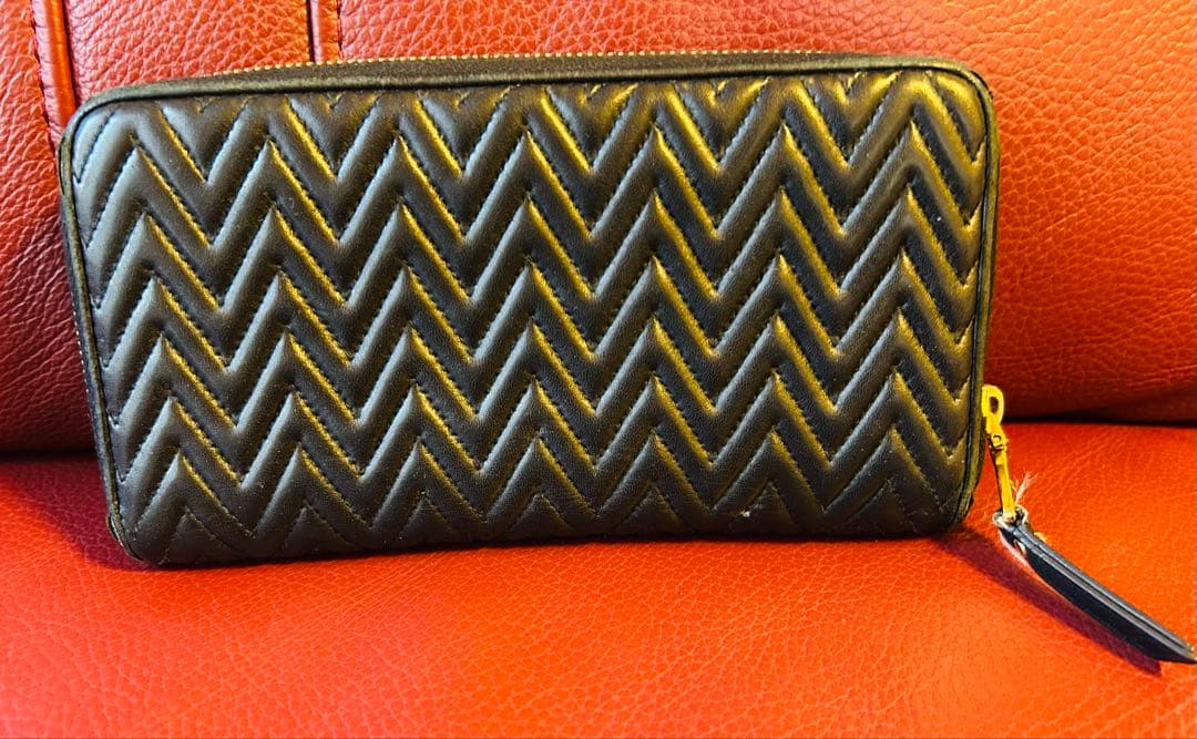 ミュウミュウ MIU MIU 長財布 ナッパ インプントゥーレ