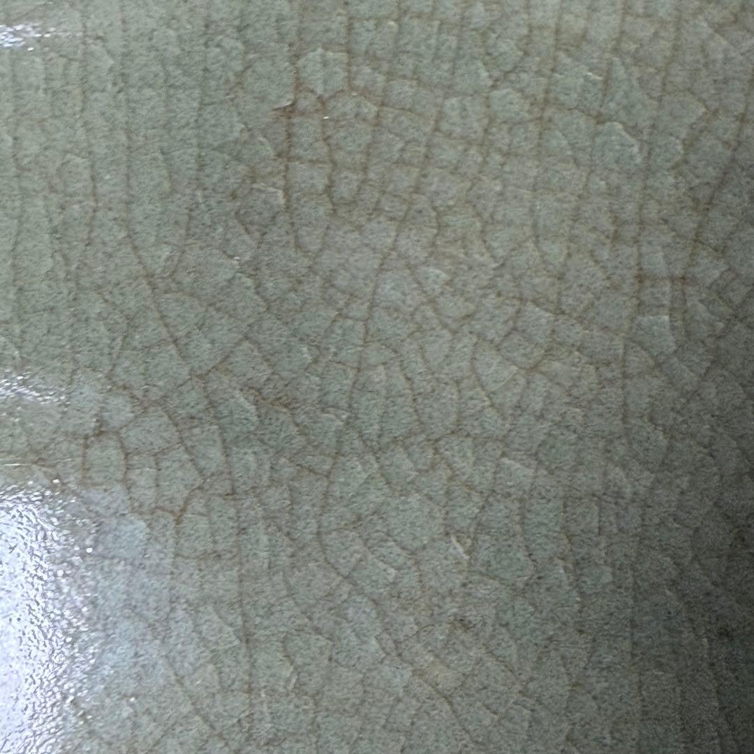 古伊万里　古波佐見　青磁陽刻大皿　共箱　1700年前後　美しい貫入　35.9cm