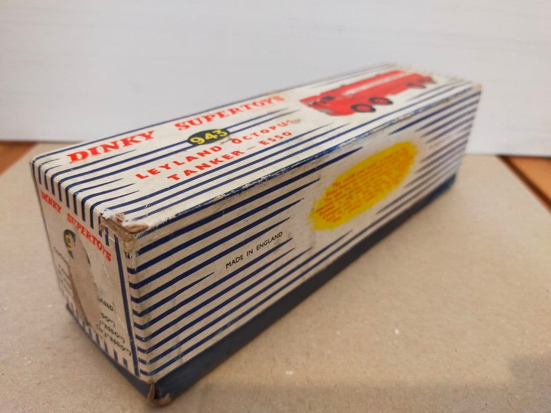 【Dinky Supertoys】943 Essoタンクローリーボックス付
