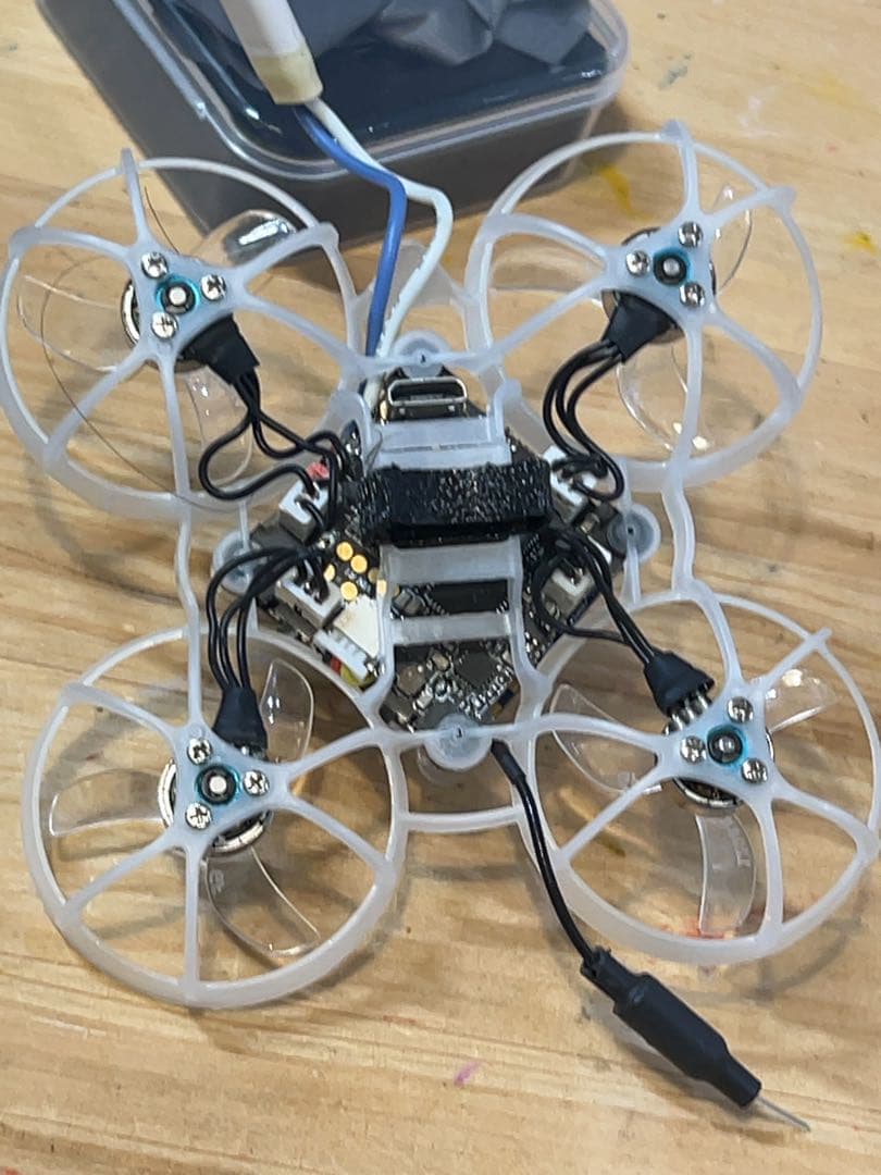 mobula 6 ベース　Elrs Runcam split4 v2搭載