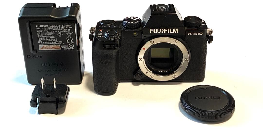 FUJIFILM X-S10 ミラーレス一眼 本体