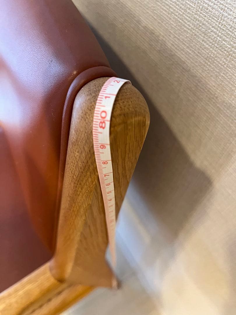 『GECKO』アーム付きダイニングチェア 木製