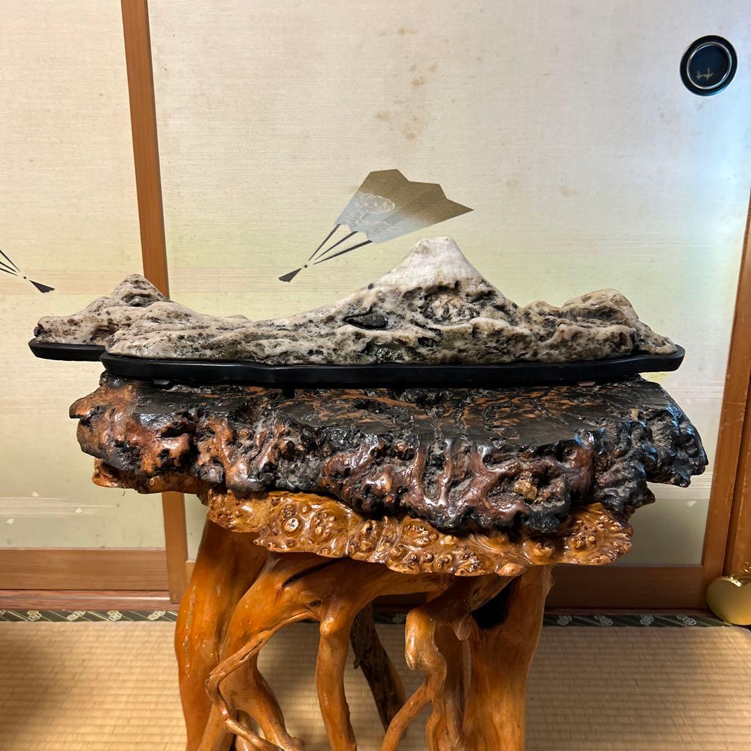 水石　富士山