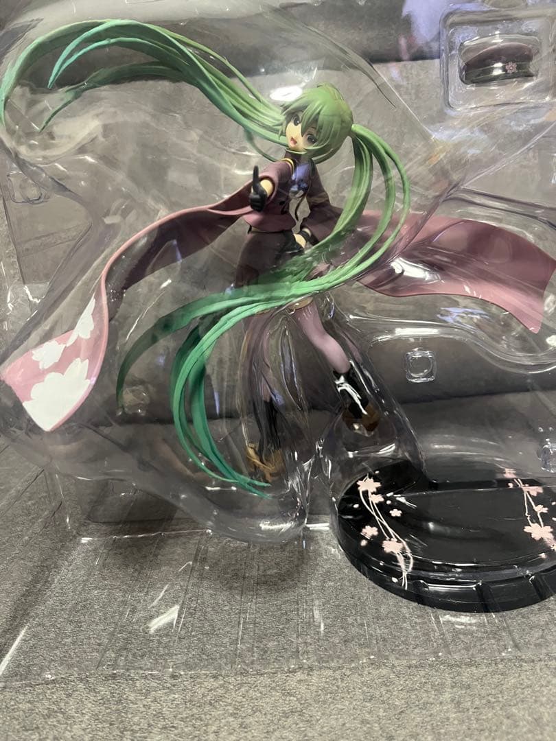 グッドスマイルカンパニー 1/8 千本桜 feat. 初音ミク 塗装済み完成品