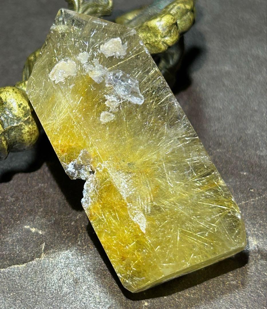 ☆別格高級品！福財大黒秘宝②！ガーデン！太陽　タイチン　ゴールド　ルチル　六角柱