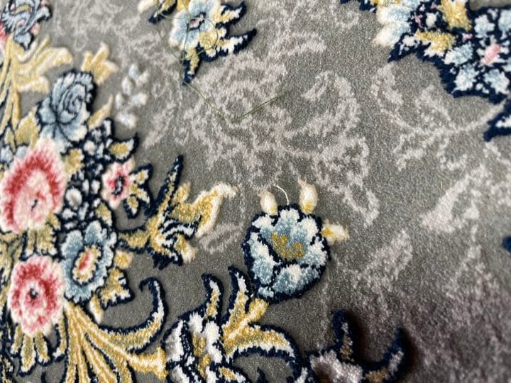 本場イラン産　新品/高級ペルシャ絨毯／超高密度織/カーペット