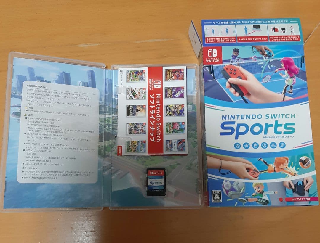 Switch本体有機EL JCネオン(ソフトsports　レッグバンド付き)