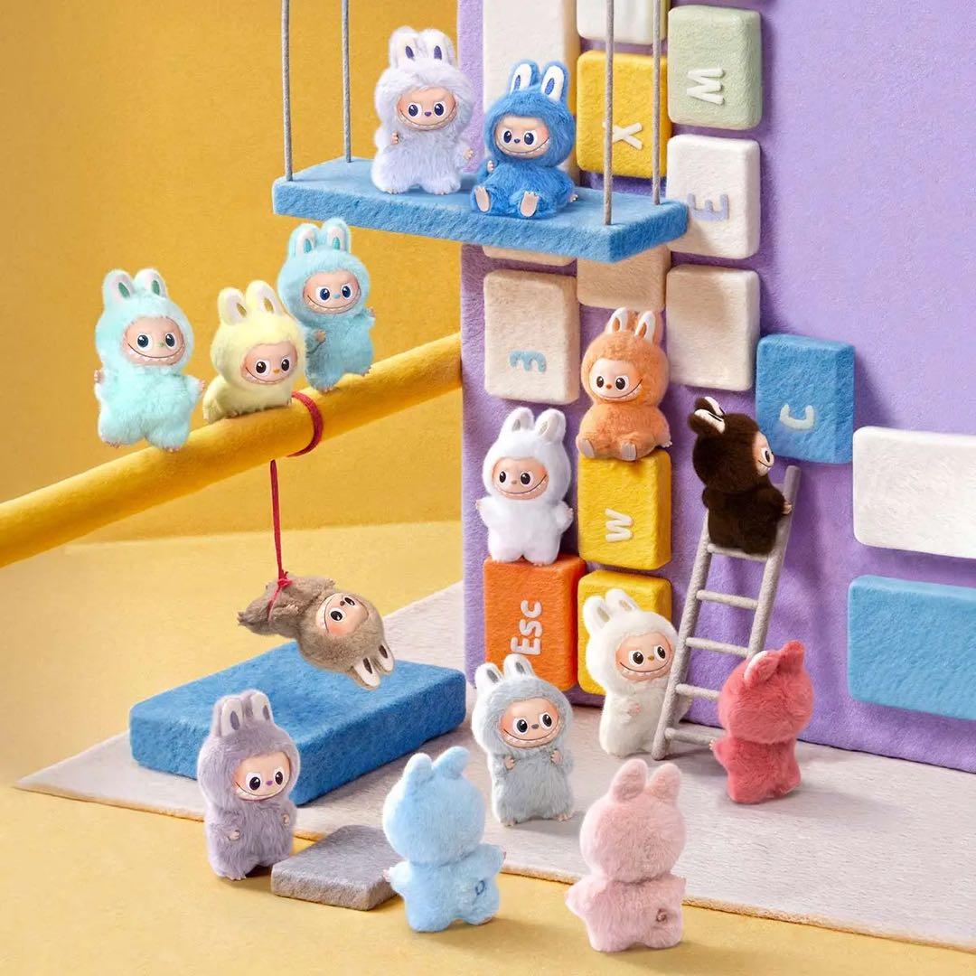 THE MONSTER PIN FOR LOVE ぬいぐるみペンダント(A-M)