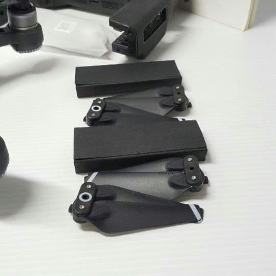 ドローン DJI SPARK (ブルー)